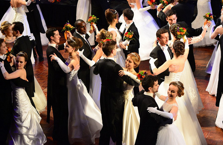 Well-dressed debutantes attended 3rd Russian Debutante Ball (12)