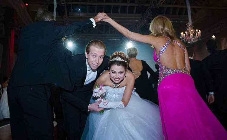 Well-dressed debutantes attended 3rd Russian Debutante Ball (8)