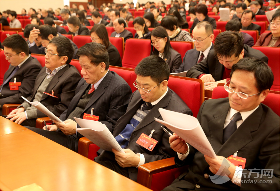 Fourth session of 14th Shanghai Municipal People’s Congress opens (5)