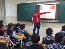 Foreign college students become teachers in Shanghai
