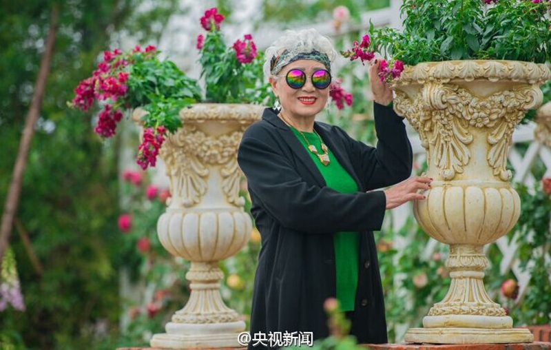 In pics: Chinese grandmas in fashionable clothes (3)