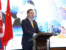 Alberta＇s largest－ever business delegation visits China