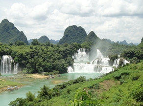Tourism on China-Vietnam border booms