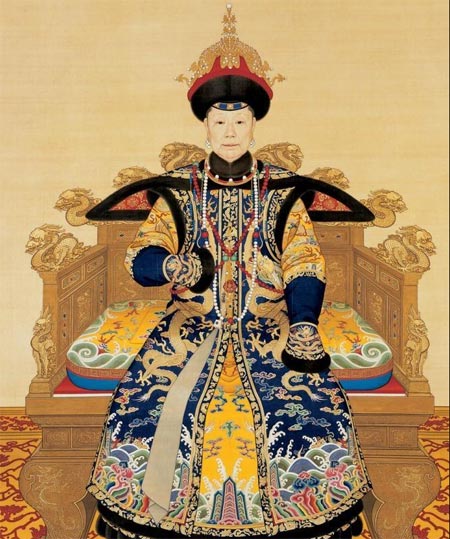 Eastday-Court Dress in Qing Dynasty