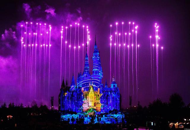 Disney ignites New Year with celebratory nighttime show