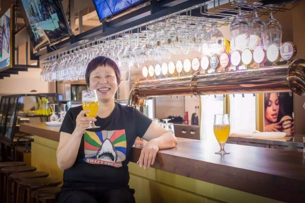 Beer Lady’s convenience stores selling beer only