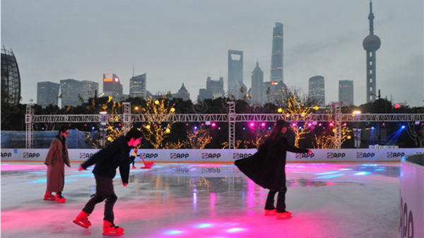 Ice and snow sports in Shanghai become popular as Winter Olympics approach