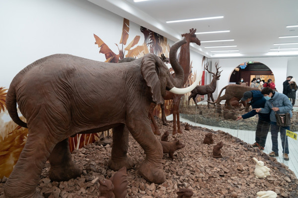 Chocolate museum becomes popular in Shanghai