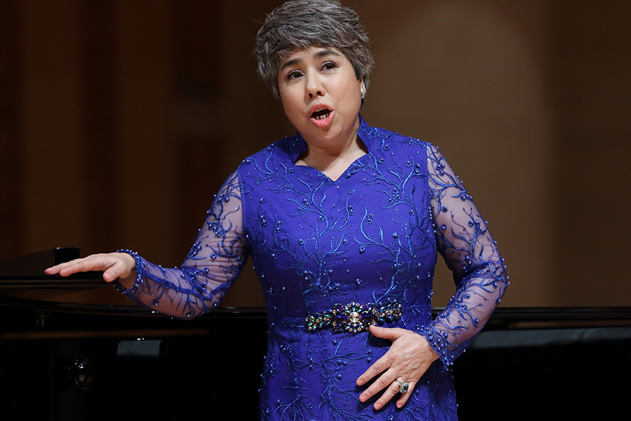 Celebrated soprano from Xinjiang to give Wom